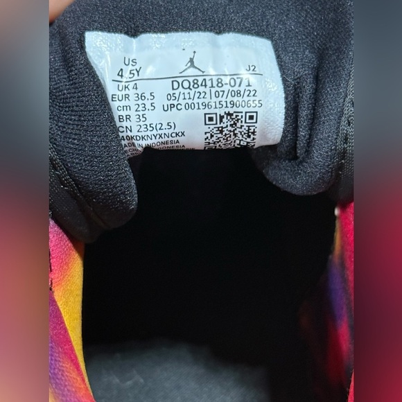 Nike Air Jordan 1 Mid SE "Wear Away" sneakers Size 4.5 Youth Authentic - Picture 7 of 12